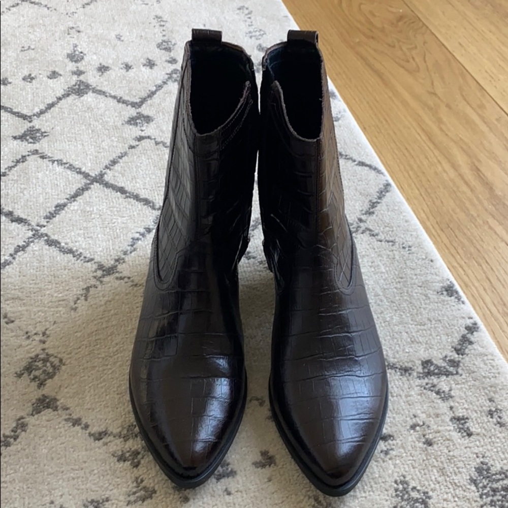 Vagabond boots- size 41 - faux croc